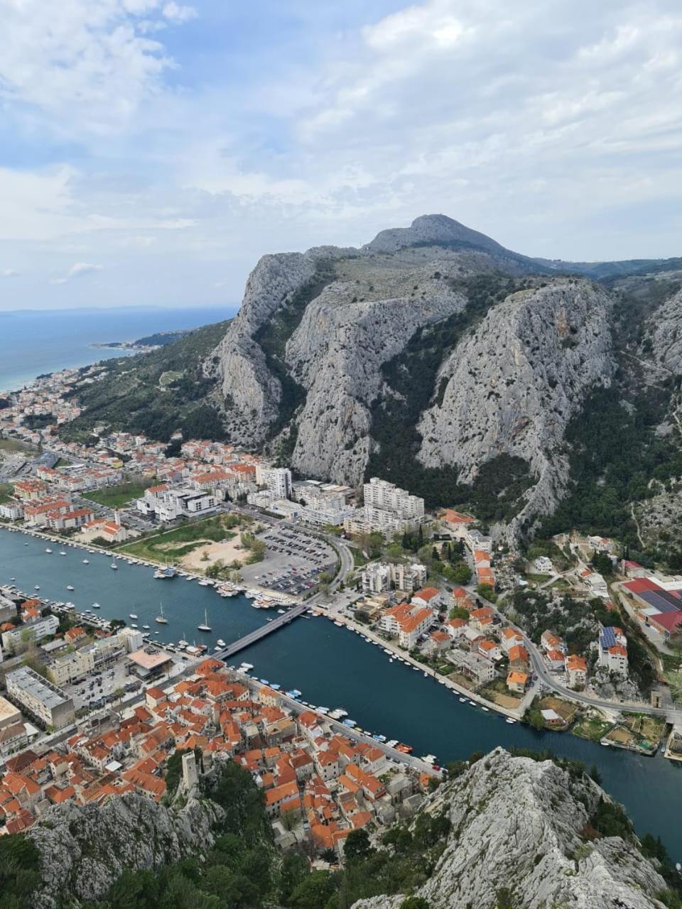 Emmi Apartment Omis